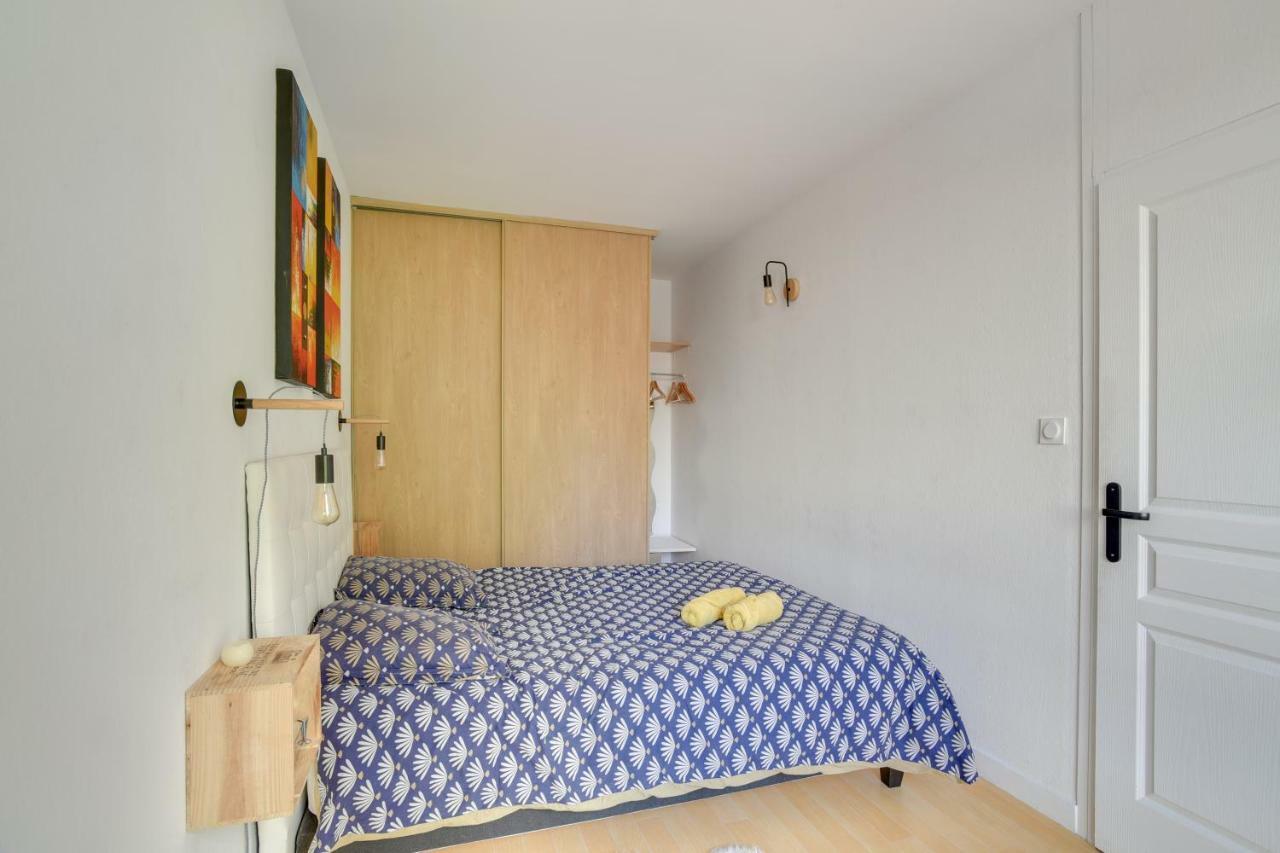 Votre Escale - Le Globe Trotteur Apartment Ниор Екстериор снимка